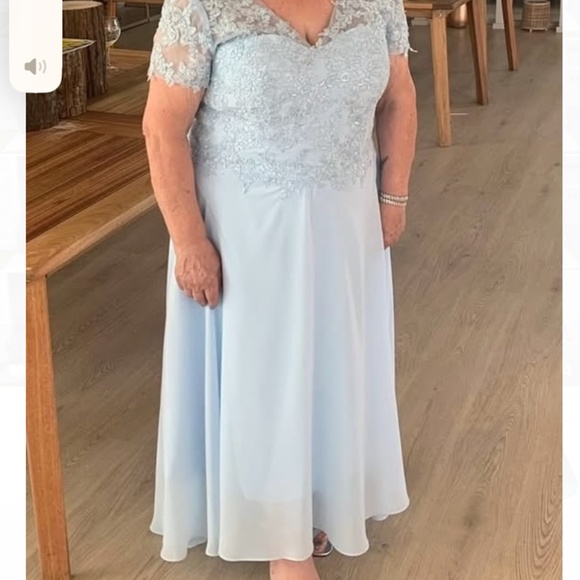 BNWT Tea Length Mother of The Bride Dress, size 16w - Picture 6 of 6